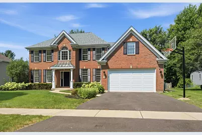 9 N Daniels Drive, Batavia, IL 60510 - Photo 1