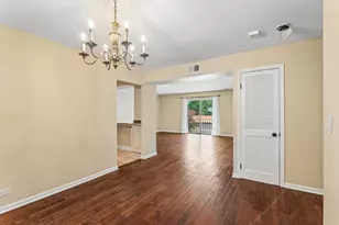 3950 Dundee Rd, Northbrook, IL 60062 - Photo 14