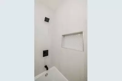 544 N Lawndale Avenue, Chicago, IL 60624 - Photo 26