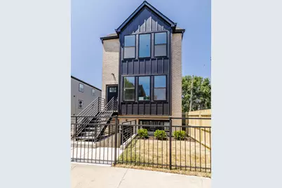 544 N Lawndale Avenue, Chicago, IL 60624 - Photo 2