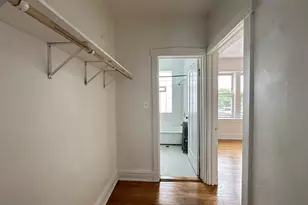 2432 N Linden Pl, Chicago, IL 60647 - Photo 16