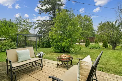712 Saint Marys Parkway, Buffalo Grove, IL 60089 - Photo 16