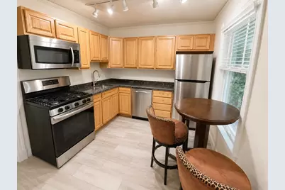519 Hamilton Street #2W, Evanston, IL 60202 - Photo 6