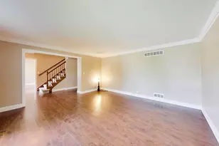 3575 Donovan Dr, Crete, IL 60417 - Photo 6