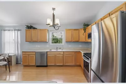 407 Grandview Drive, Round Lake Park, IL 60073 - Photo 10