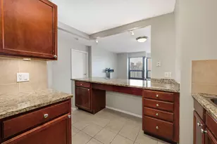 30 E Huron St, Chicago, IL 60611 - Photo 8