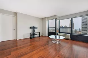 30 E Huron St, Chicago, IL 60611 - Photo 4