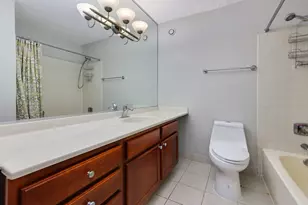 30 E Huron St, Chicago, IL 60611 - Photo 12