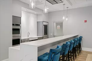 545 N Dearborn St, Chicago, IL 60654 - Photo 24