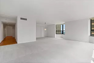 400 E Ohio St, Chicago, IL 60611 - Photo 14