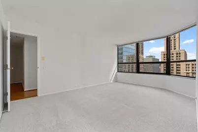 400 E Ohio Street #2003, Chicago, IL 60611 - Photo 16