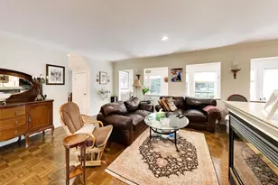6712 Diamond Lake Rd, Long Grove, IL 60047 - Photo 10