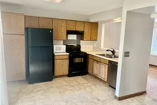 2732 Wilshire Ct, Aurora, IL 60502 - Photo 4