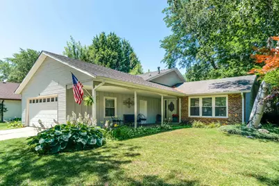 6 S Deerpath Drive, Vernon Hills, IL 60061 - Photo 1