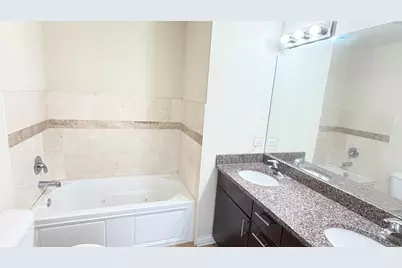3342 W 19th Street #4W, Chicago, IL 60623 - Photo 8