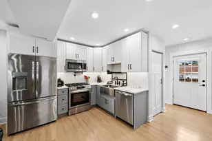 5150 N Moody Ave, Chicago, IL 60630 - Photo 4