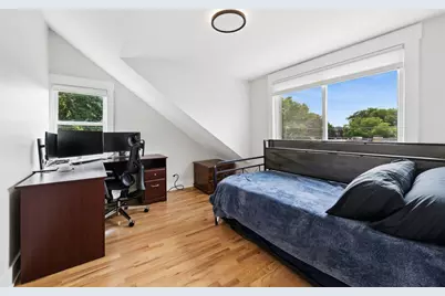 5150 N Moody Avenue, Chicago, IL 60630 - Photo 12