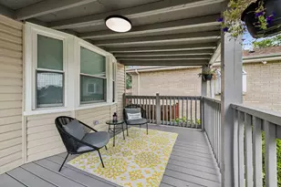 5150 N Moody Ave, Chicago, IL 60630 - Photo 2