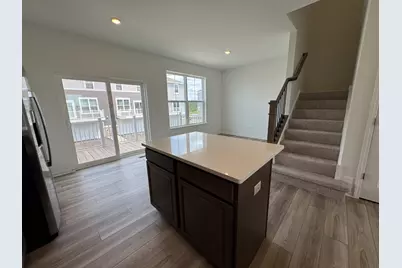 14942 S McCarthy Circle, Plainfield, IL 60544 - Photo 4