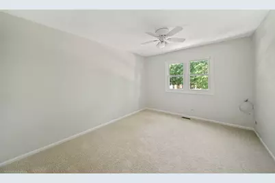 2656 Bloomfield Drive, Lisle, IL 60532 - Photo 10