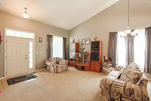 2109 Chad Ln, Montgomery, IL 60538 - Photo 6