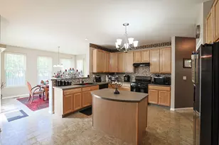 2109 Chad Ln, Montgomery, IL 60538 - Photo 10
