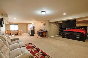 2109 Chad Ln, Montgomery, IL 60538 - Photo 34