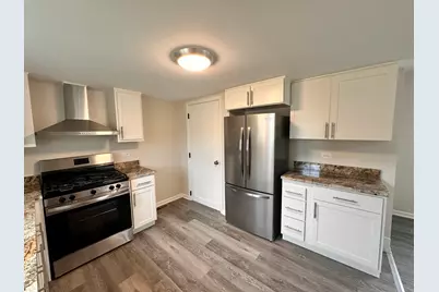 108 18th Avenue, Naplate, IL 61350 - Photo 10