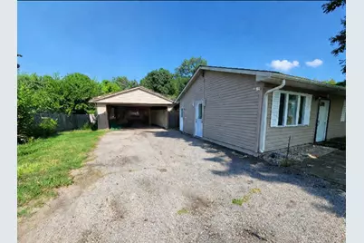 4490 Lake Drive, Granite City, IL 62040 - Photo 4
