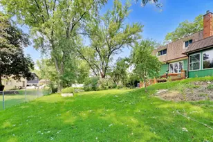 10S324 Hampshire Ln, Willowbrook, IL 60527 - Photo 34