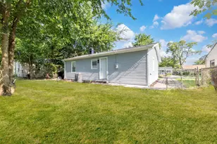1420 E 15th St, Ford Heights, IL 60411 - Photo 16
