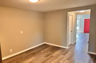 305 S Sterling St, Streator, IL 61364 - Photo 8
