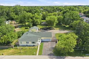 1513 12th St, Waukegan, IL 60085 - Photo 30