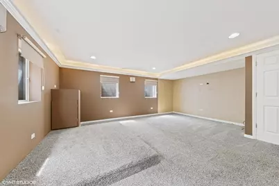 1908 N Evergreen Avenue, Arlington Heights, IL 60004 - Photo 10
