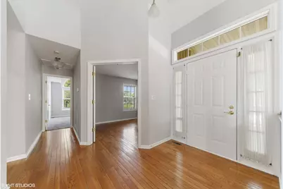 1908 N Evergreen Avenue, Arlington Heights, IL 60004 - Photo 2