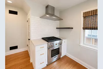 3721 Kemman Avenue, Brookfield, IL 60513 - Photo 6