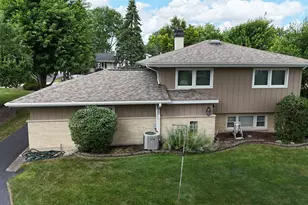 23 W 56th Pl, Westmont, IL 60559 - Photo 2
