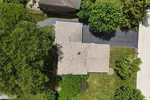 23 W 56th Pl, Westmont, IL 60559 - Photo 4