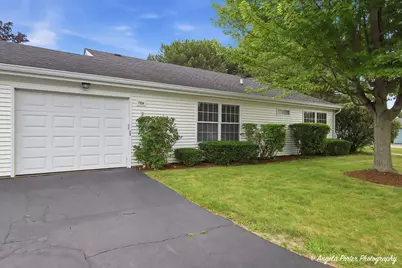 7214 Wheaton Lane #347, Fox Lake, IL 60020 - Photo 4