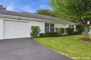 7214 Wheaton Ln, Fox Lake, IL 60020 - Photo 4