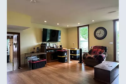 320 E Lincoln Avenue, Watseka, IL 60970 - Photo 14