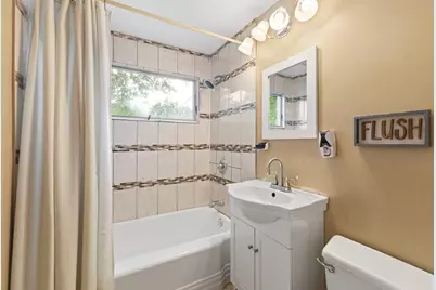 105 Willow Street, Park Forest, IL 60466 - Photo 6