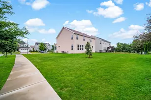 12404 S Blue Water Pkwy, Plainfield, IL 60585 - Photo 40