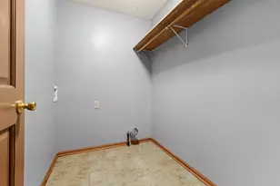3122 Chanters Ct, Rockford, IL 61109 - Photo 8