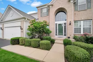 321 Parker Pl, Oswego, IL 60543 - Photo 2