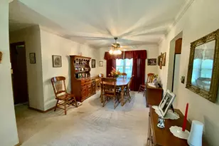 2271 Fitchome St, Aurora, IL 60506 - Photo 4
