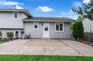 514 Stephanie Dr, Lockport, IL 60441 - Photo 4