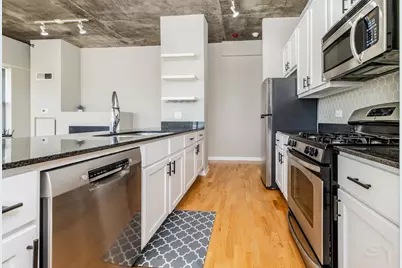 1122 W Catalpa Avenue #616, Chicago, IL 60640 - Photo 10