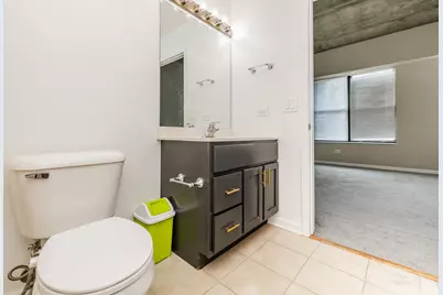 1122 W Catalpa Avenue #616, Chicago, IL 60640 - Photo 16