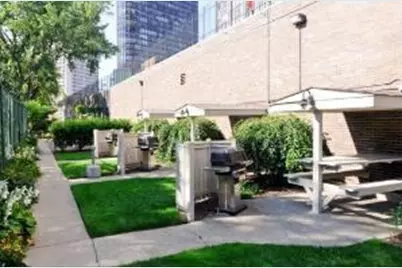 5455 N Sheridan Road #2207, Chicago, IL 60640 - Photo 14